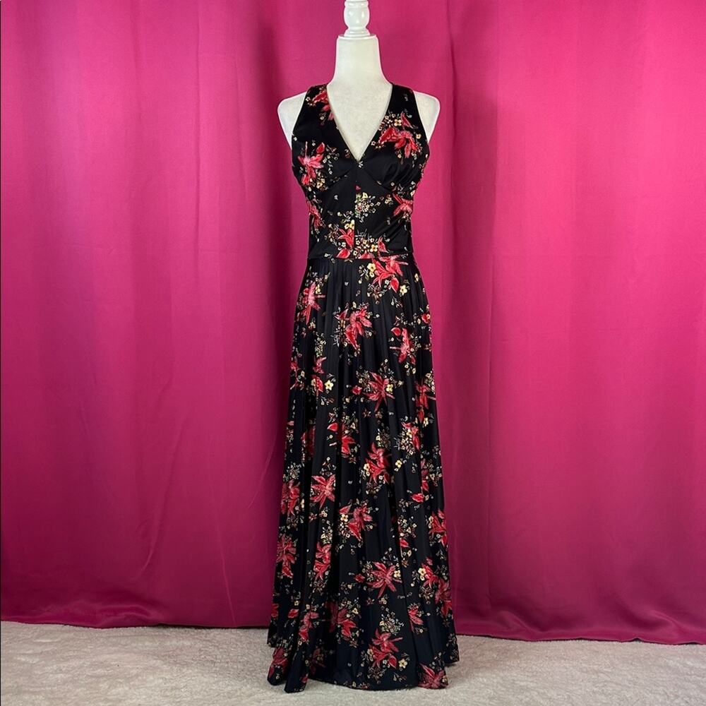 Vintage 70s Unbranded floral full sweep pleated skirt satin maxi dress, small